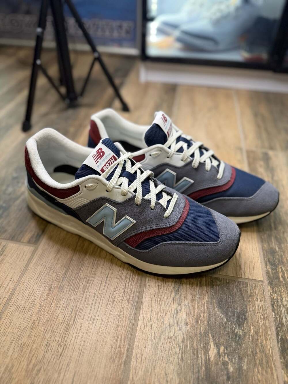 New Balance 997H Cordura Workwear Mens Shoes Size 12 Gray Navy Burgundy Sneaker